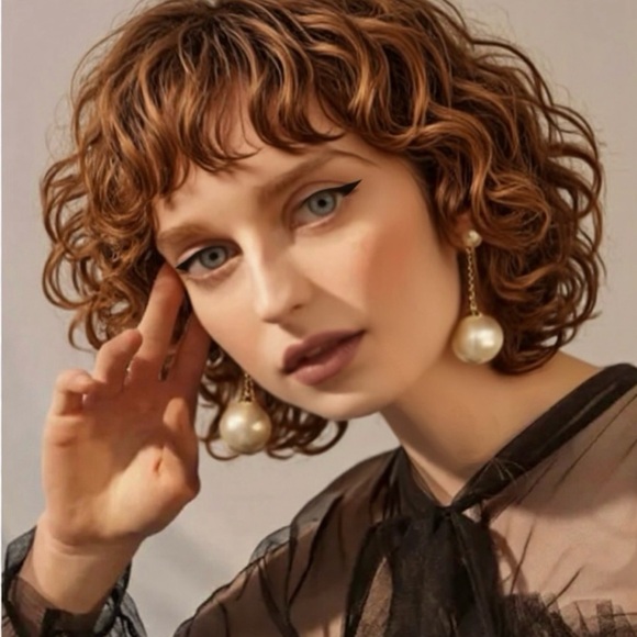 Grande Perla - Earrings - Picture 2 of 3